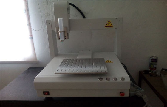 چسب رسانا / AB چسب اپوکسی انصراف ماشین برای هیئت مدیره PCB / بلندگو /