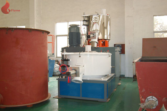 1000L 7.5KW خنک کننده با سرعت بالا میکسر حلزونی اریب کن دنده کاهنده
